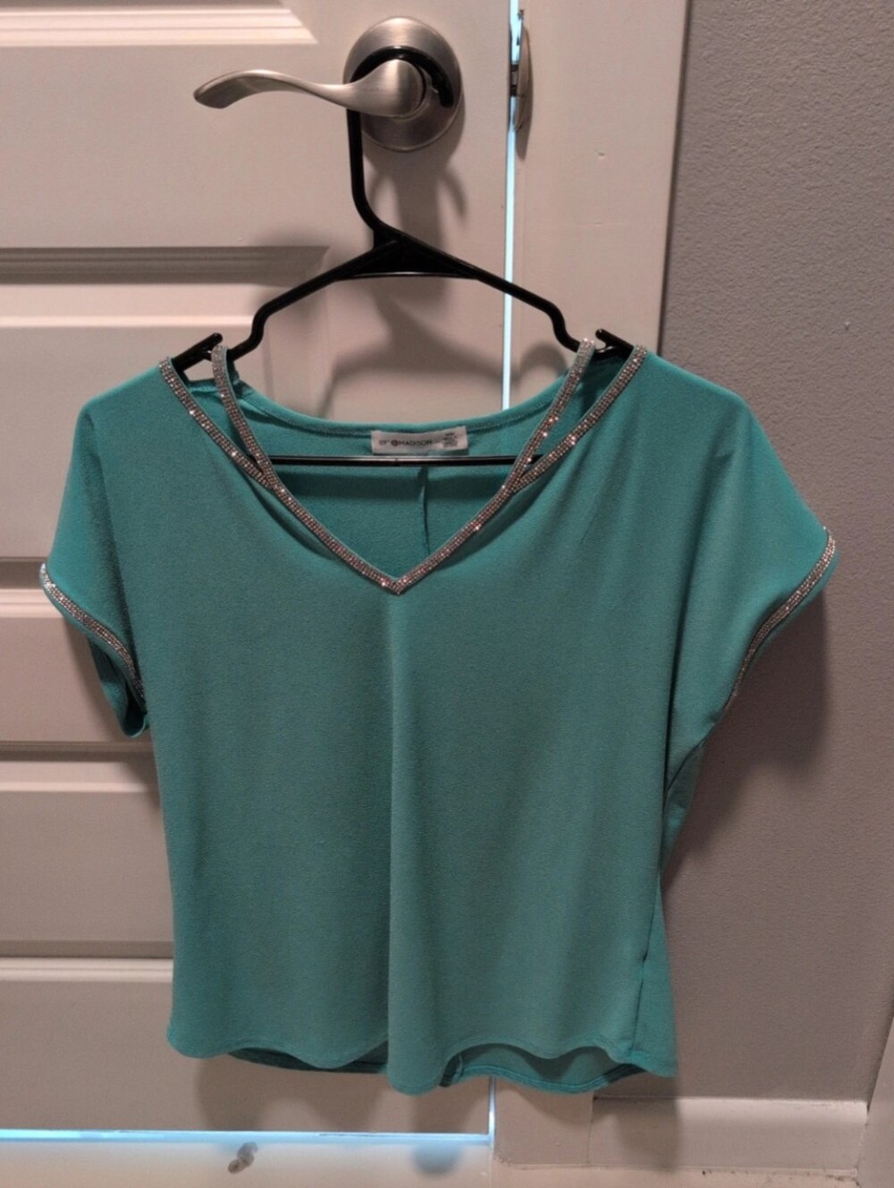 Embellished V-Neck Cap Sleeve Top in Teal